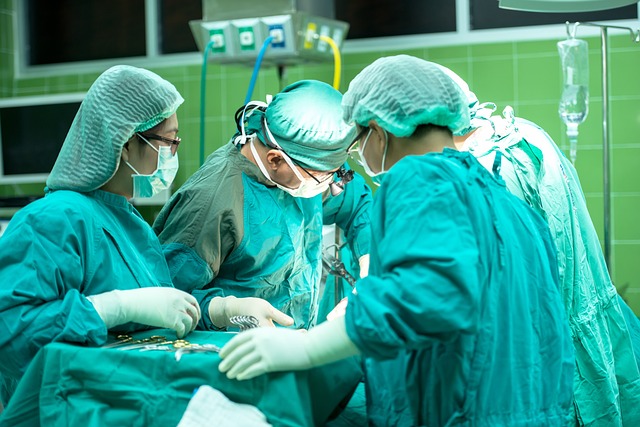 Le médecin de garde et la prise en charge des patients en situation de précarité : aspects juridiques et enjeux éthiques