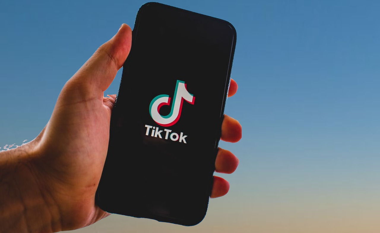 Les réglementations sur l'achat de vues sur TikTok à l'échelle internationale