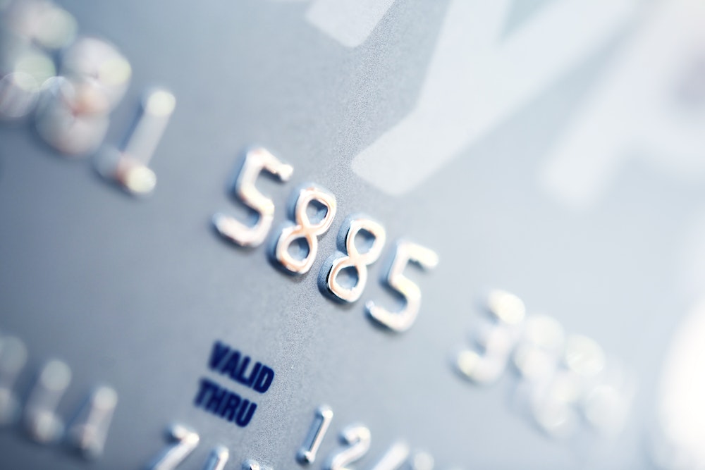 Les recours juridiques possibles en cas de refus d'effacement des données du FICP