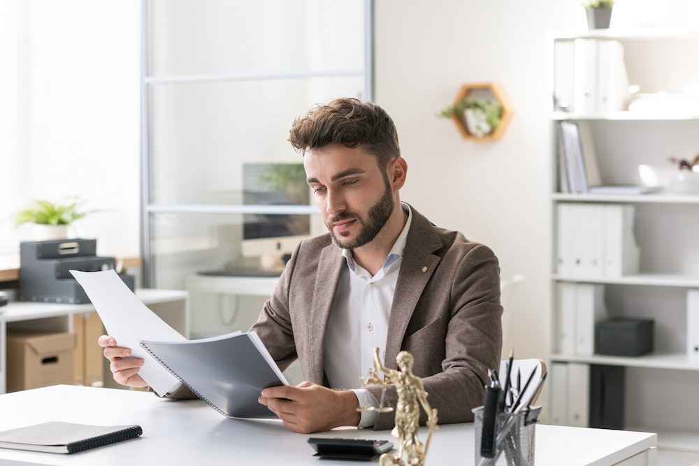 Loi RGPD: Comprendre les enjeux et les obligations pour les entreprises