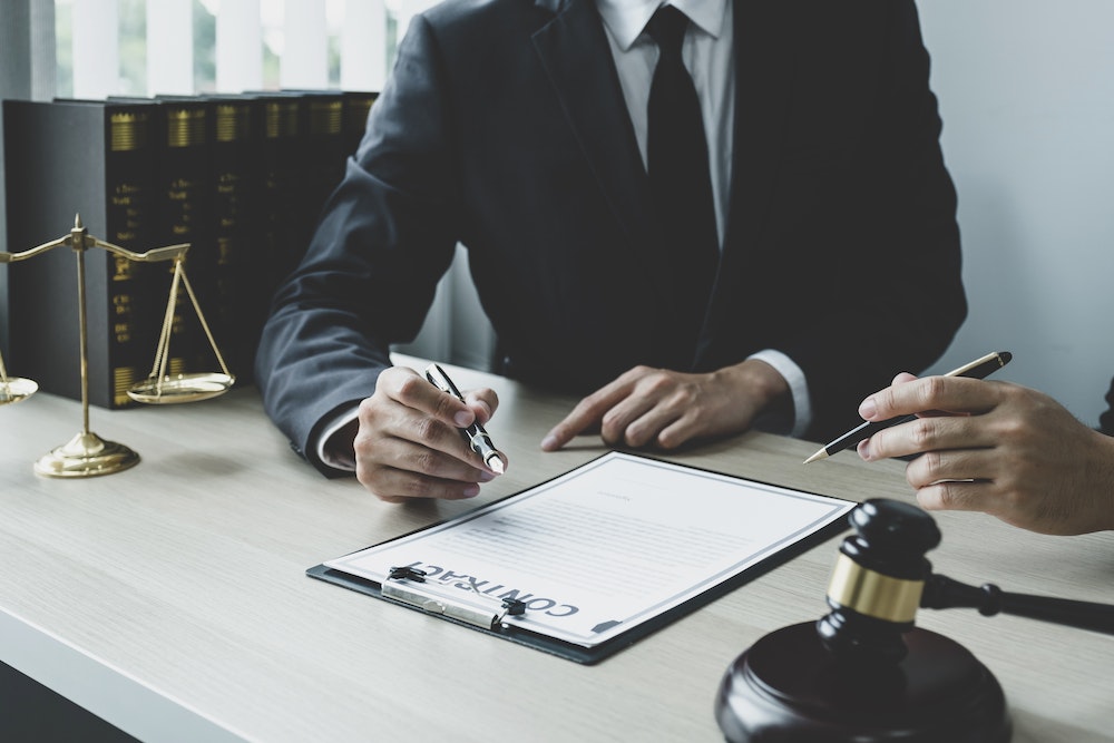 Les aspects juridiques incontournables de la reprise d'entreprise