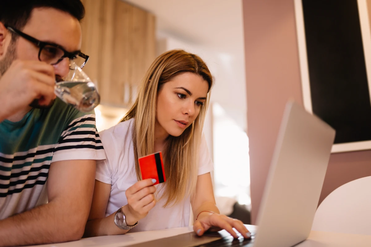 Saisie sur compte bancaire : Tout savoir sur les procédures et vos droits