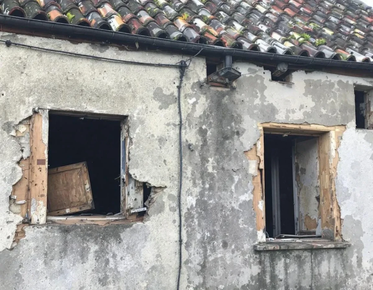 Débarras d'une maison sous scellés judiciaires : cadre légal et procédures